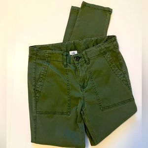 CABI Green Woman’s Straight Leg skinny Trouser, Size: 8